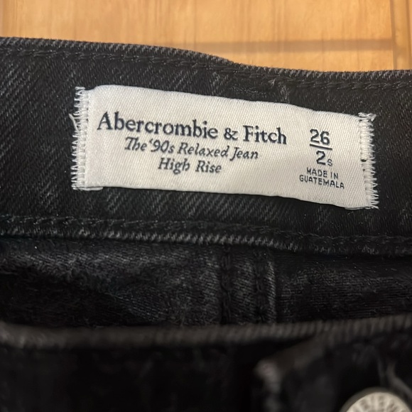 90s Relaxed Jeans (Short Inseam - 29in) - Picture 6 of 7